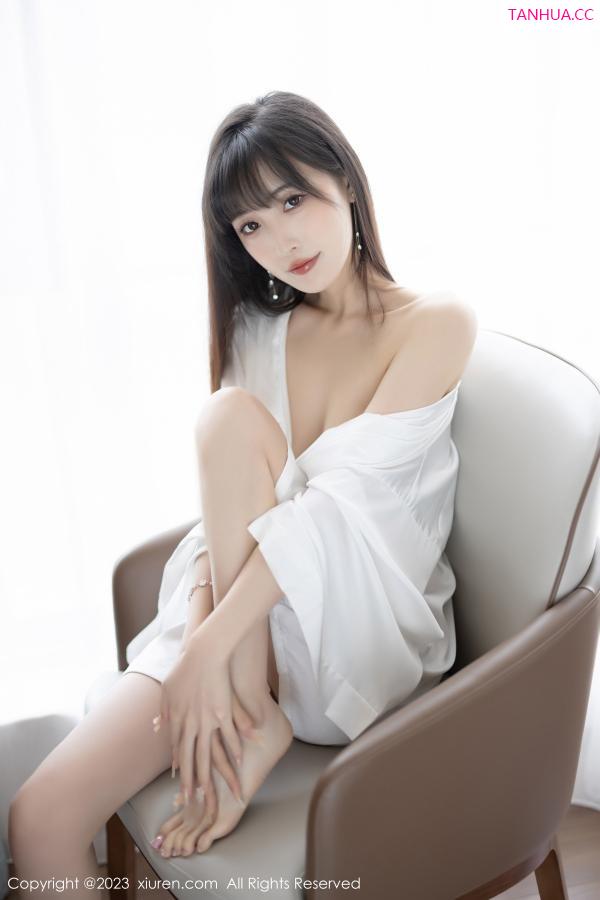 林星阑  [XiuRen]高清写真图 2023.08.28 No.7297 林星阑 长裙美腿第42张图片